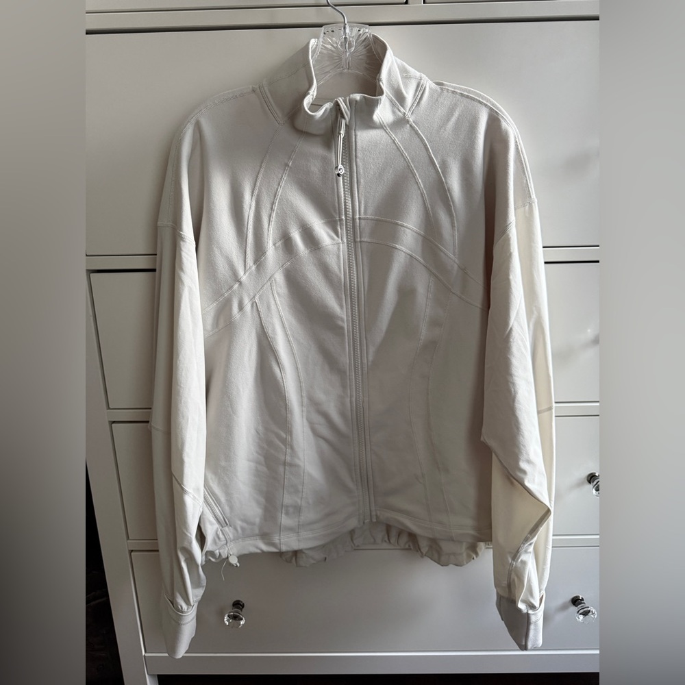 Lululemon Define Relaxed Fit Jacket Luon Size 8 Oversized Fit Bone Colour
